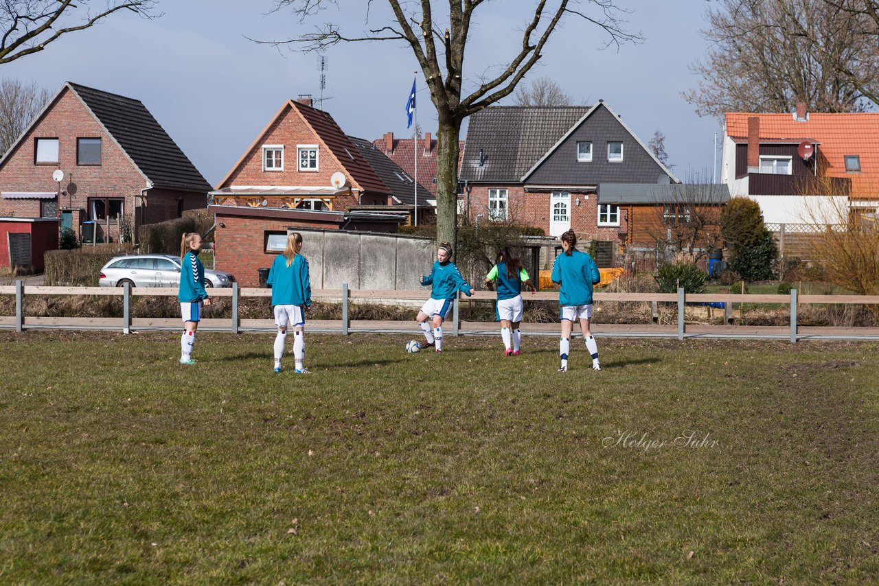 Bild 61 - wBJ SG Weststeinburg/Beidenfleth - SV Henstedt Ulzburg : Ergebnis: 0:4